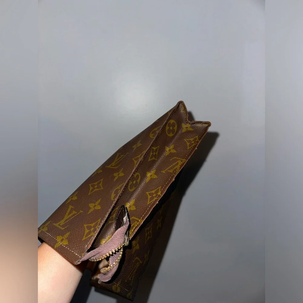 Authentic Louis Vuitton Brown Monogram Canvas Toiletry Pouch